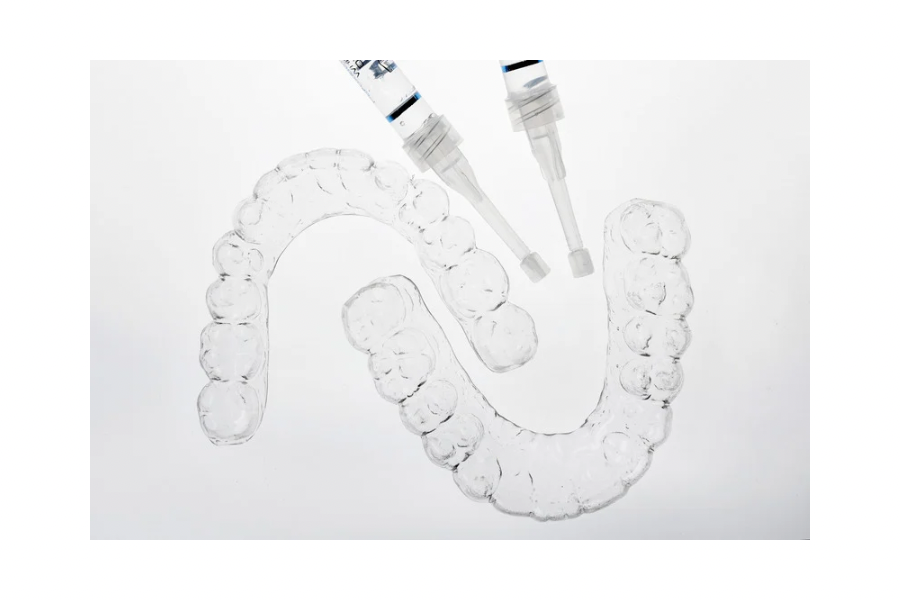 Dental Genie: Dental Bleach Trays Professional Kit