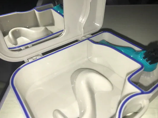 Professional Appliance Waterproof Cup w/ Travel Brush & Mirror